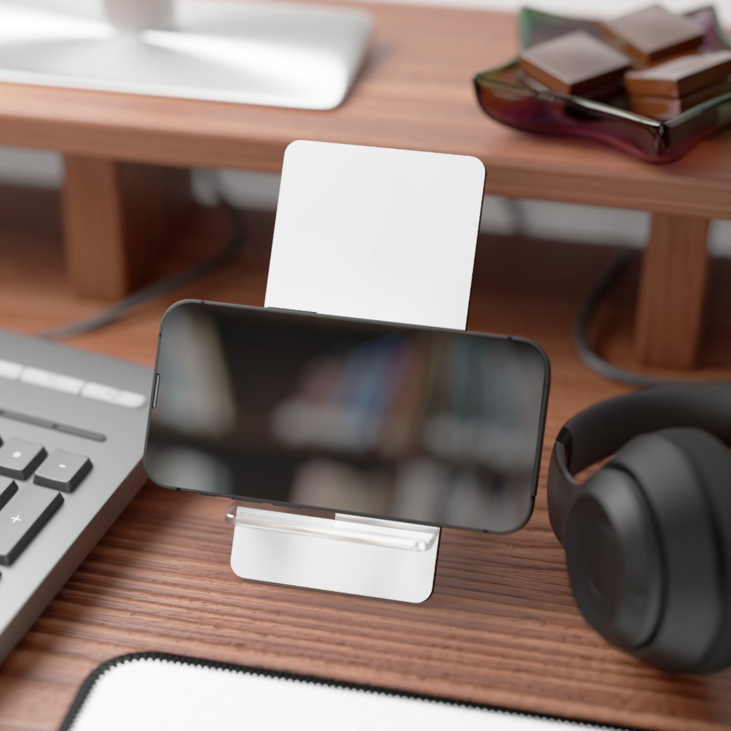 Mobile Display Stand for Smartphones - Israel